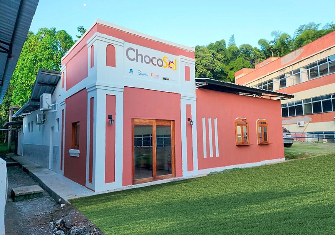 Sul da Bahia inaugura primeira fábrica de chocolate da economia solidária
