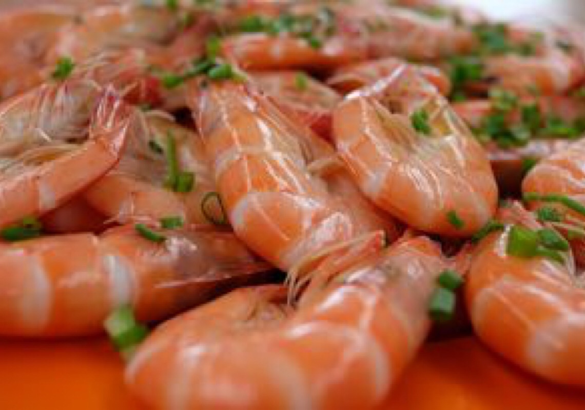 Camarão faz bem para a saúde? Confira dicas de pescadora tradicional e de nutricionista