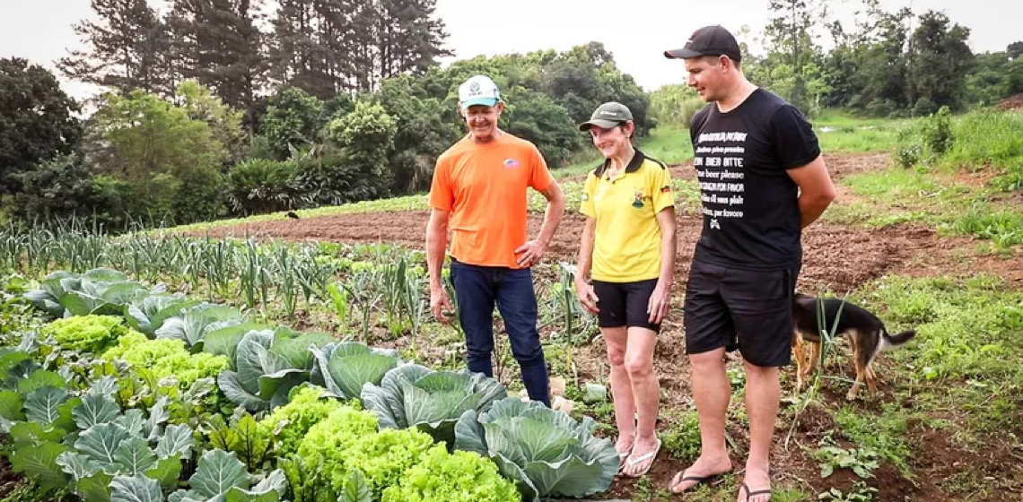 Solidariedade no campo: como agricultores estão superando as enchentes no RS