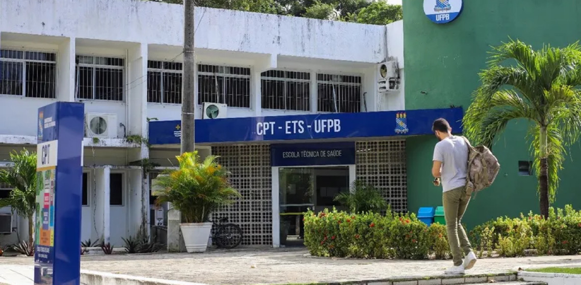 Centro da UFPB tem 100 vagas para cursos na área da saúde; inscrições estão abertas até dia 27