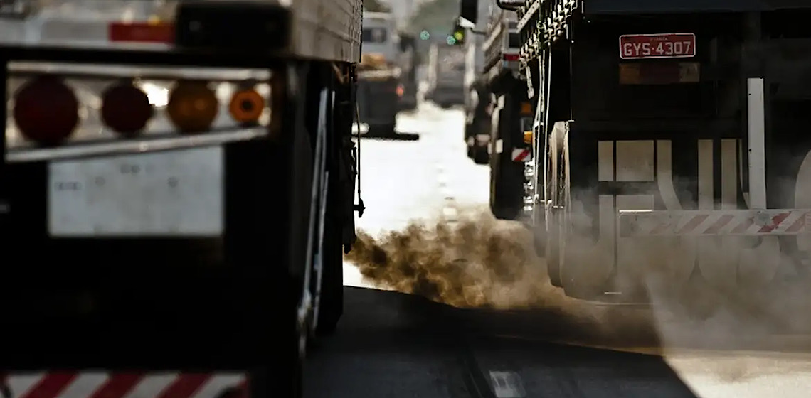 Brasil elevou emissões de carbono e, neste ritmo, descumprirá sua parte no Acordo de Paris, diz estudo