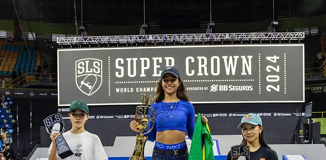 Rayssa Leal vence no fim e se torna tricampeã mundial de skate street 