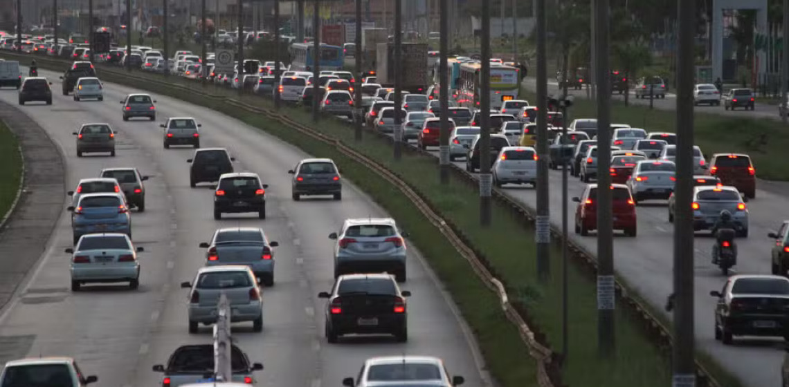 Veja calendário do IPVA 2025 no Distrito Federal e em Santa Catarina