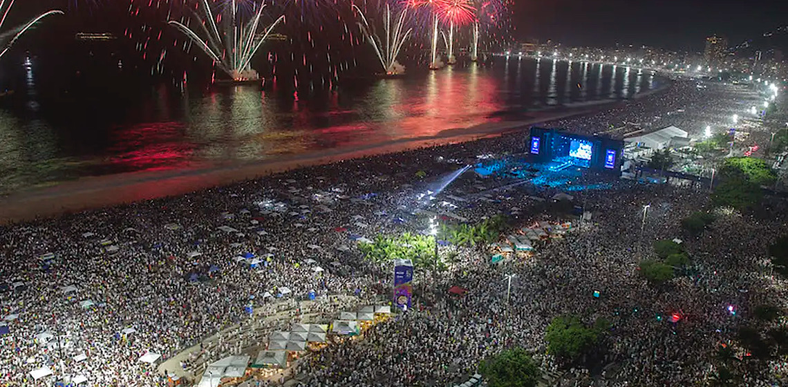 Réveillon de Copacabana receberá seis navios de cruzeiro e 300 barcos 