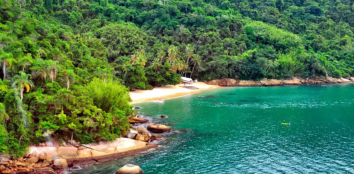 Ilha Grande, uma das maiores do país, tem praias sossegadas perto do Rio