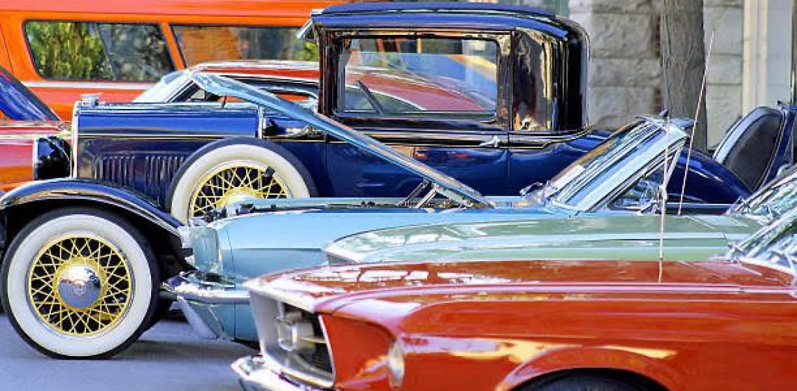 Brasília recebe evento de carros antigos, exposições de arte e oficinas neste fim de semana