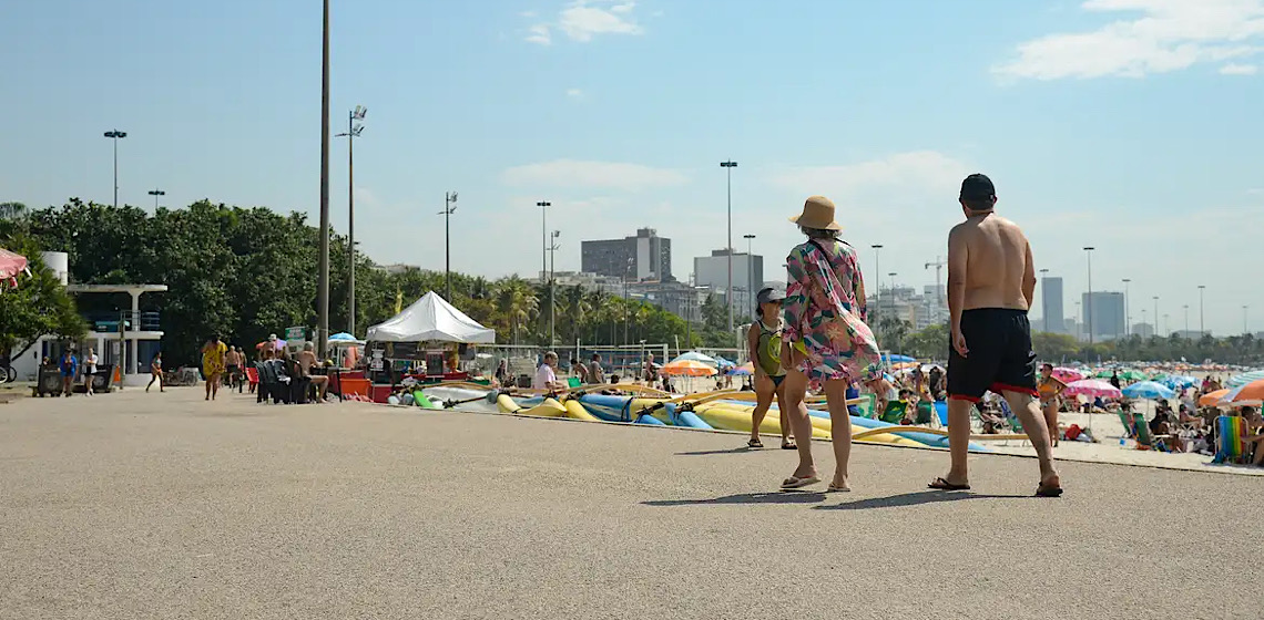 Turistas estrangeiros gastam US$ 7,3 bi em 2024, recorde em 15 anos 