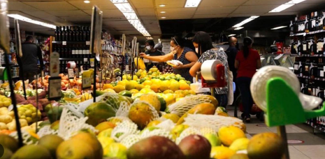 Brasil anuncia que poderá importar alimentos para reduzir preços no mercado interno