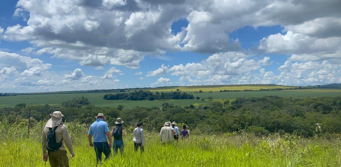 Visita técnica em fazenda-modelo reforça compromisso com a recuperação do Cerrado