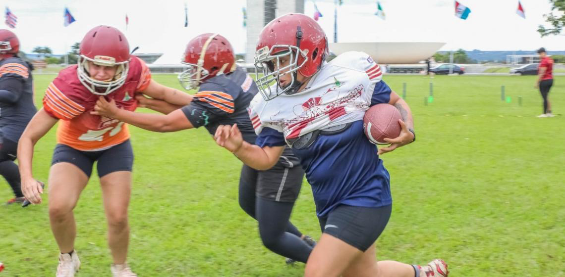 Com apoio do Governo do DF, Brasília Pilots representa a capital em torneio de futebol americano na Colômbia