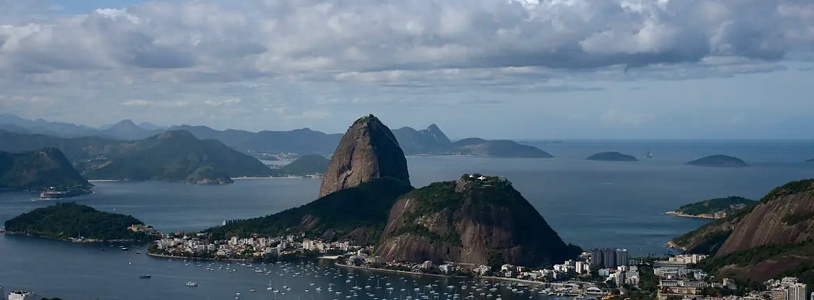 Veja passeios para conhecer o Rio de Janeiro por céu e água