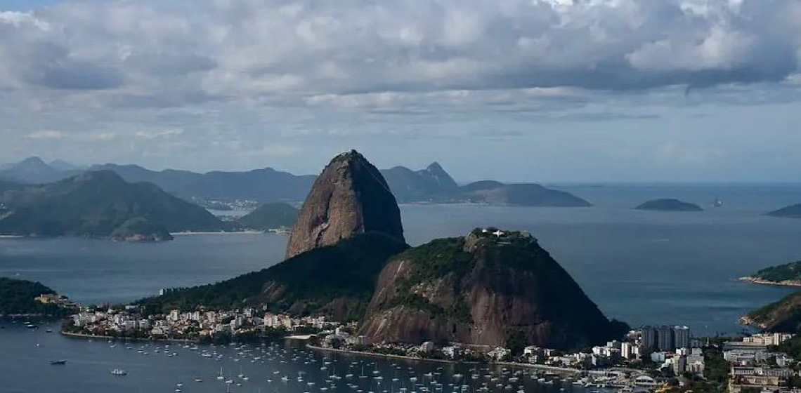 Veja alguns passeios para conhecer o Rio de Janeiro por céu e água