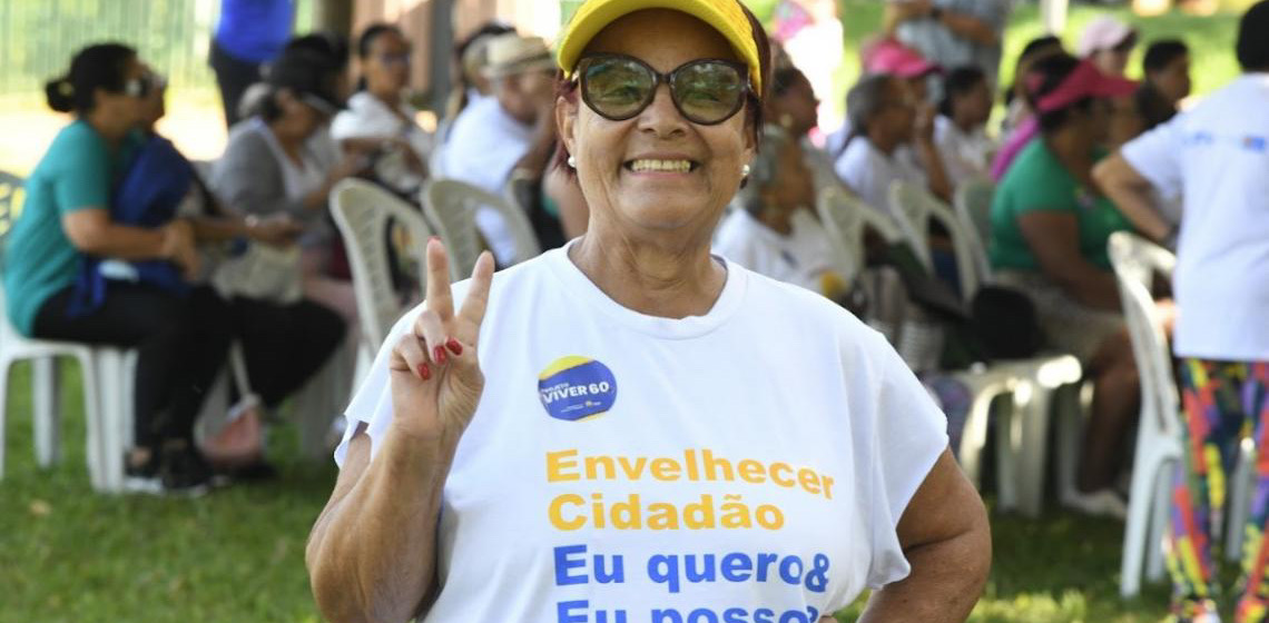 Projeto Viver 60+ leva mais de 100 idosos a passeio no Zoológico de Brasília