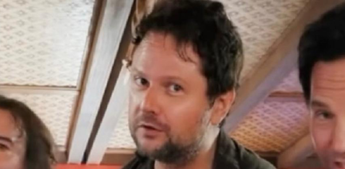 Selton Mello comemora vitória: 