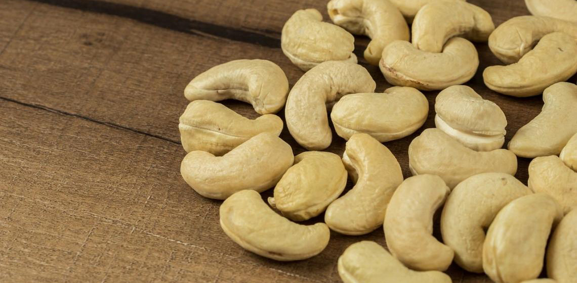 Guiné-Bissau pretende exportar mais de 200.000 toneladas de castanha de caju em 2025