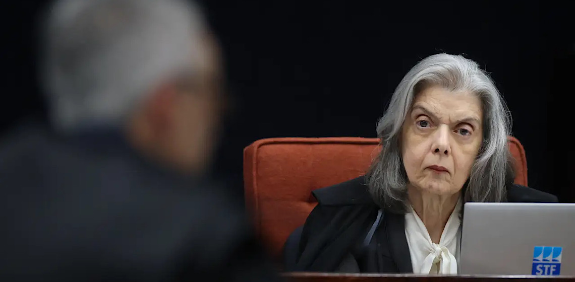 Por Matheus Leitão: O que está por trás do gesto de Cármen Lúcia no julgamento
