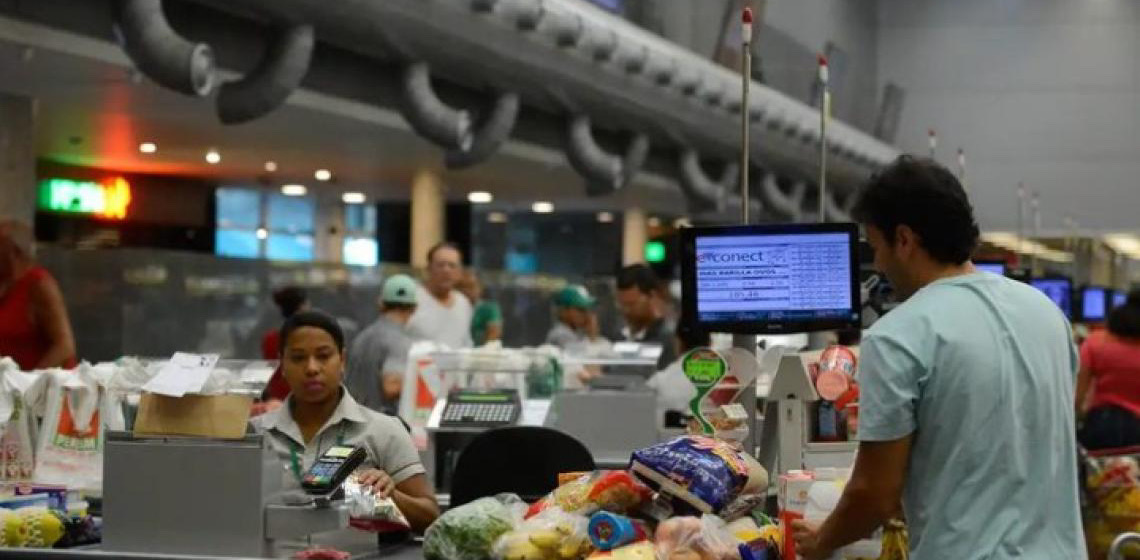 Cesta básica tem queda do preço em 24 capitais brasileiras