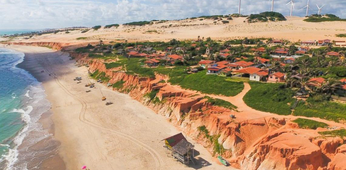 Rota das Falésias se destaca como destino de turismo de aventura no Litoral Leste do Ceará