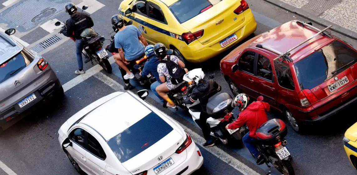 Trânsito causa até 10 vezes mais sequelas que mortes, alerta CFM