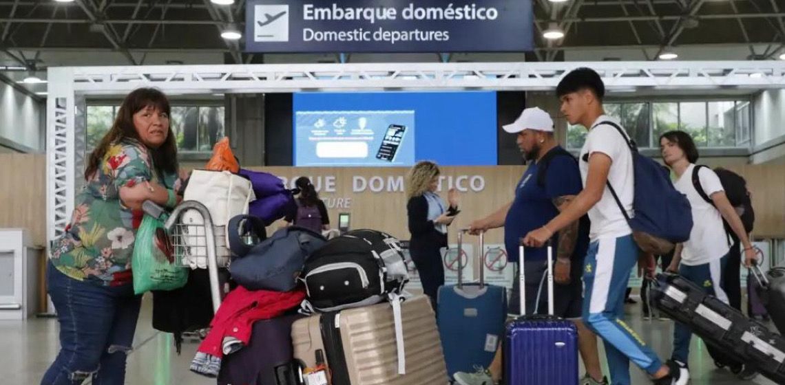 Galeão deve chegar a 30 milhões de passageiros em 3 anos, diz ministro