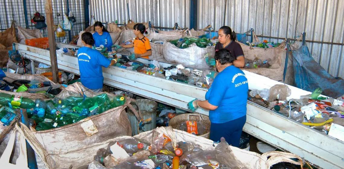Produção de plástico reciclado no Brasil cresceu 8% em 2024